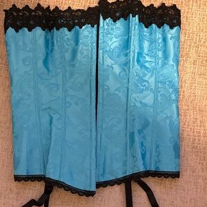 Turquoise Lace-Trim Corset Bustier Frederick’s of Hollywood. Size 36